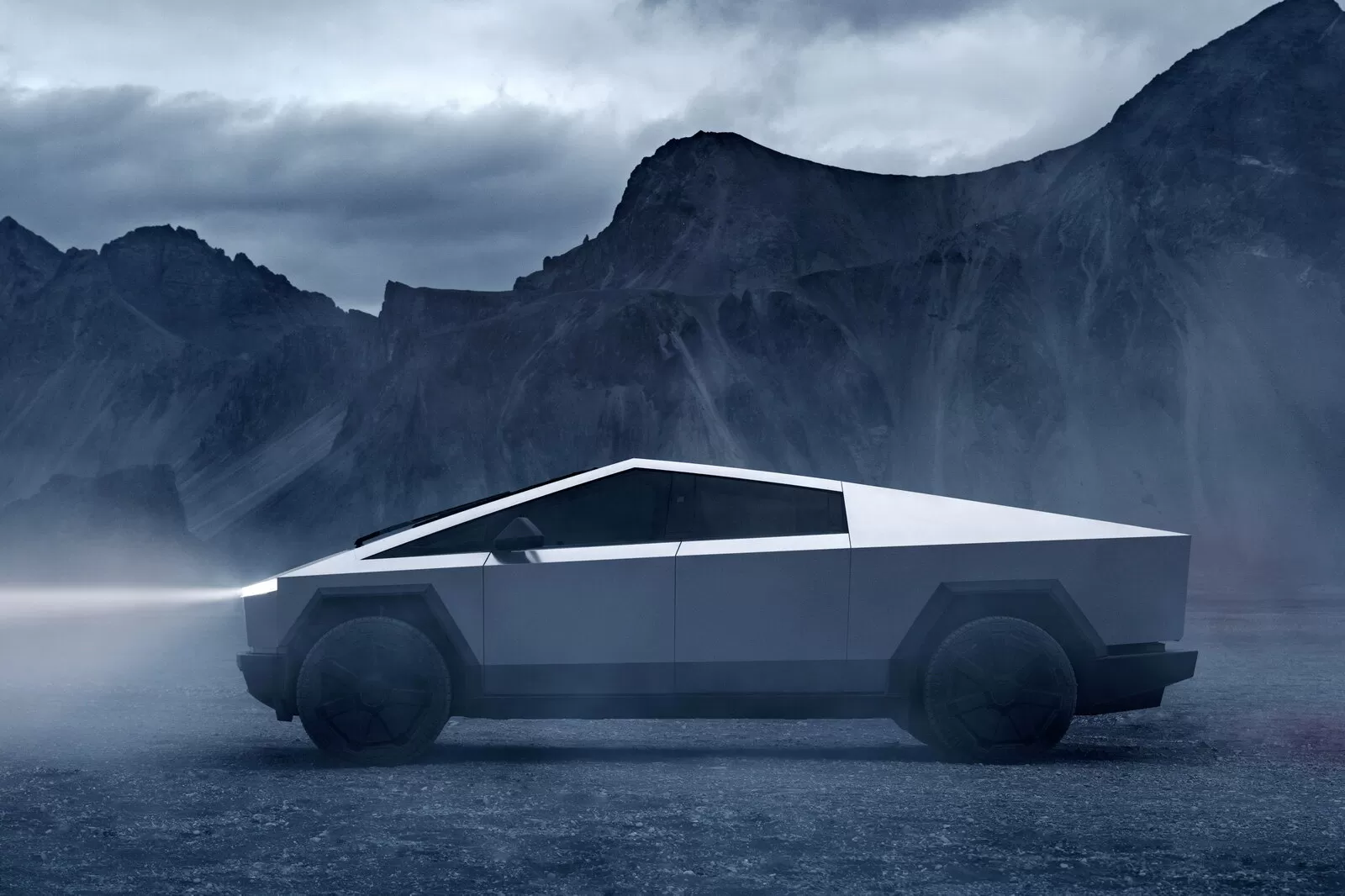cybertruck Tesla
