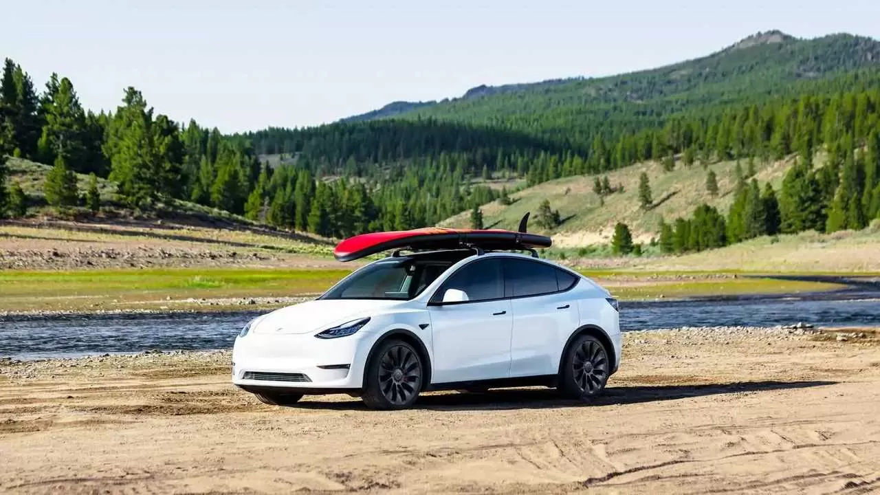 Tesla Model Y: guida completa