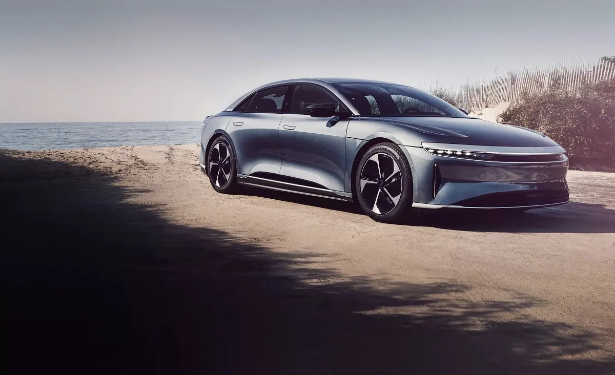 Lucid Air Pure 2024