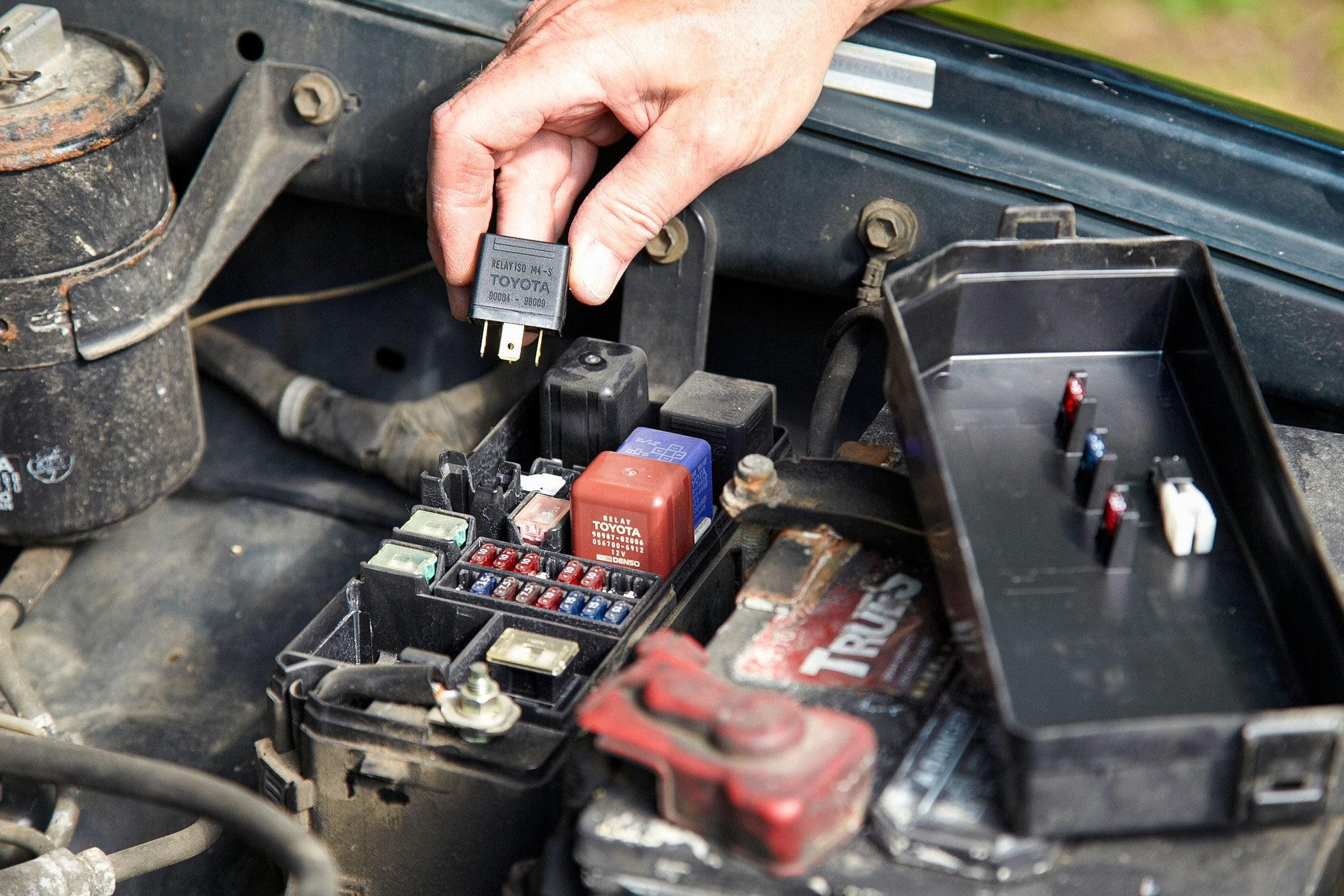 New car battery does not start: quick solutions